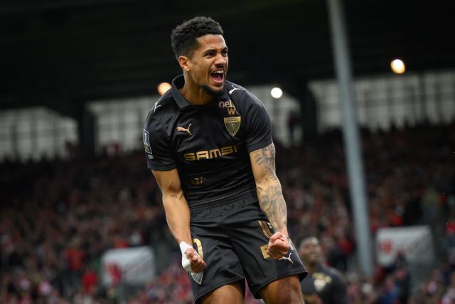 Rennes' French forward #10 Ludovic Blas celebrates after scoring a goal during the French L1 football match between Stade Brestois 23 and Stade Rennais at the Francis-Le-Ble stadium in Brest, western France, on April 4, 2026. (Photo by Loic VENANCE / AFP)