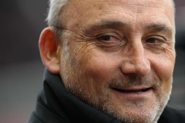 Rennes' French head coach Franck Haise looks on from the technical area during the French L1 football match between Stade Brestois 23 and Stade Rennais at the Francis-Le-Ble stadium in Brest, western France, on April 4, 2026. (Photo by Loic VENANCE / AFP)