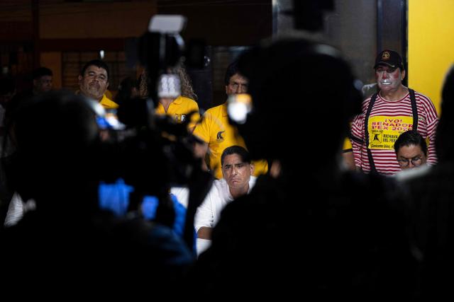 Peru's presidential candidate Carlos Alvarez for the Pais Para Todos party gestures during a campaign rally in San Juan de Lurigancho, on the outskirts of Lima, on April 4, 2026. Peru will hold presidential elections on April 12. (Photo by ERNESTO BENAVIDES / AFP)