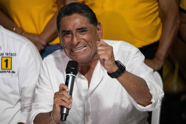 Peru's presidential candidate Carlos Alvarez for the Pais Para Todos party speaks during a campaign rally in San Juan de Lurigancho, on the outskirts of Lima, on April 4, 2026. Peru will hold presidential elections on April 12. (Photo by ERNESTO BENAVIDES / AFP)