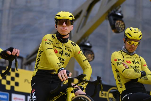 Britain's Matthew Brennan of Team Visma-Lease a Bike waits before the start of the men's race of the 'Ronde van Vlaanderen/ Tour des Flandres/ Tour of Flanders' UCI WorldTour one day cycling race, 278 km from Antwerp to Oudenaarde, on April 5, 2026. (Photo by ELIAS ROM / Belga / AFP) / Belgium OUT