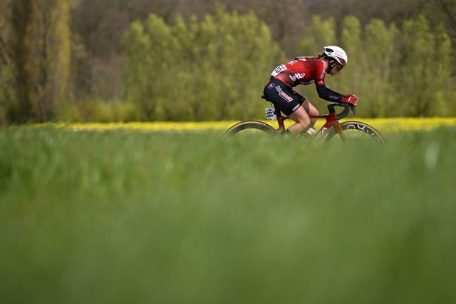 Intermarche Ladies team's Belgian rider Sterre Vervloet cycles during the women's race of the 'Ronde van Vlaanderen/ Tour des Flandres/ Tour of Flanders' UCI WorldTour one day cycling race, 164,1 km with start and finish in Oudenaarde, on April 5, 2026. (Photo by JASPER JACOBS / Belga / AFP) / Belgium OUT