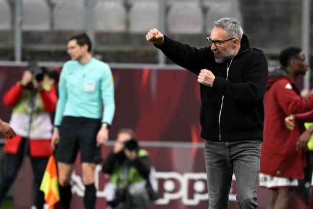 Metz's French head coach Benoit Tavenot gestures during the French L1 football match between FC Metz and FC Nantes at Saint-Symphorien stadium in Longeville-les-Metz, northeastern France, on April 5, 2026. (Photo by Jean-Christophe VERHAEGEN / AFP)