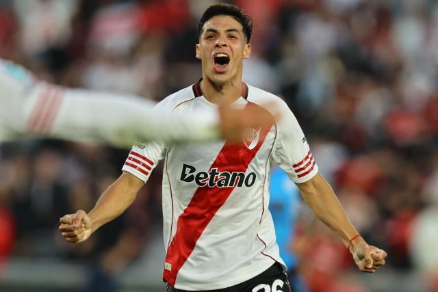 River Plate midfielder #26 Tomas Galvan celebrates after scoring the first goal during the Argentine Professional Football League 2026 Apertura Tournament match between River Plate and Belgrano at MAS Monumental stadium in Buenos Aires on April 5, 2026. (Photo by ALEJANDRO PAGNI / AFP)