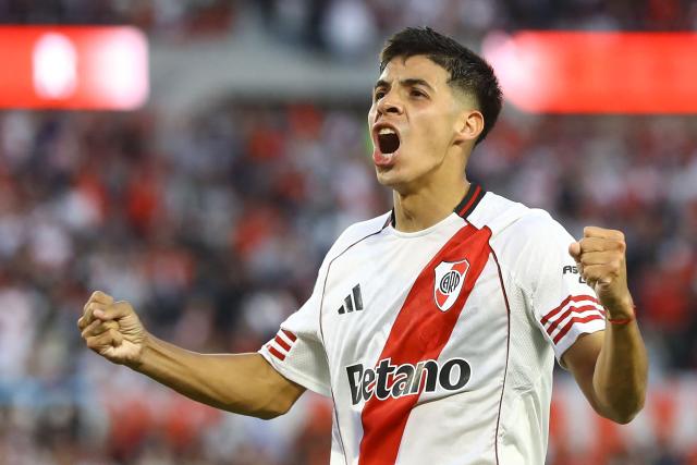 River Plate midfielder #26 Tomas Galvan celebrates after scoring the first goal during the Argentine Professional Football League 2026 Apertura Tournament match between River Plate and Belgrano at MAS Monumental stadium in Buenos Aires on April 5, 2026. (Photo by ALEJANDRO PAGNI / AFP)