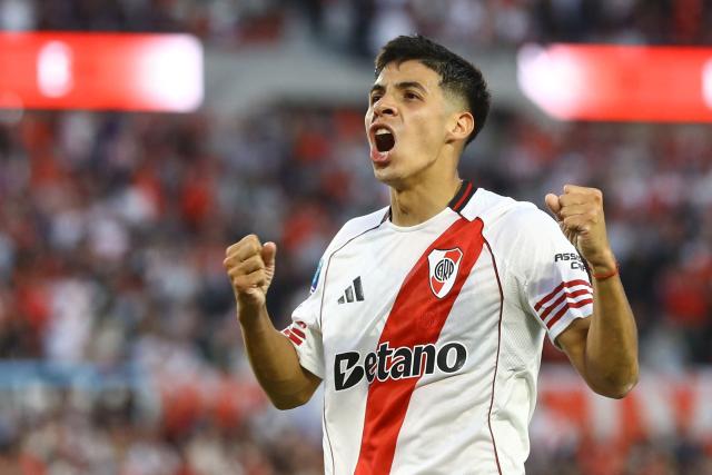 River Plate midfielder #26 Tomas Galvan celebrates after scoring the first goal during the Argentine Professional Football League 2026 Apertura Tournament match between River Plate and Belgrano at MAS Monumental stadium in Buenos Aires on April 5, 2026. (Photo by ALEJANDRO PAGNI / AFP)