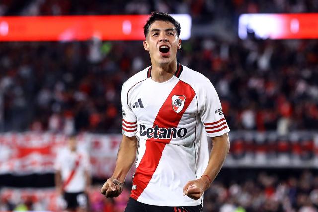River Plate's midfielder #26 Tomas Galvan celebrates scoring his team's third goal during the Argentine Professional Football League 2026 Apertura Tournament match between River Plate and Belgrano at MAS Monumental stadium in Buenos Aires on April 5, 2026. (Photo by ALEJANDRO PAGNI / AFP)