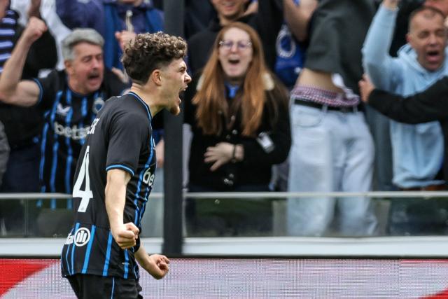 Club Brugge's Belgian defender #64 Kyriani Sabbe celebrates after scoring a goal during the Belgian "Pro League" champions' play-off (day 1 out of 10) football match between Club Brugge KV and RSC Anderlecht at the Jan Breydel Stadium in Bruges on April 6, 2026. (Photo by BRUNO FAHY / Belga / AFP) / Belgium OUT
