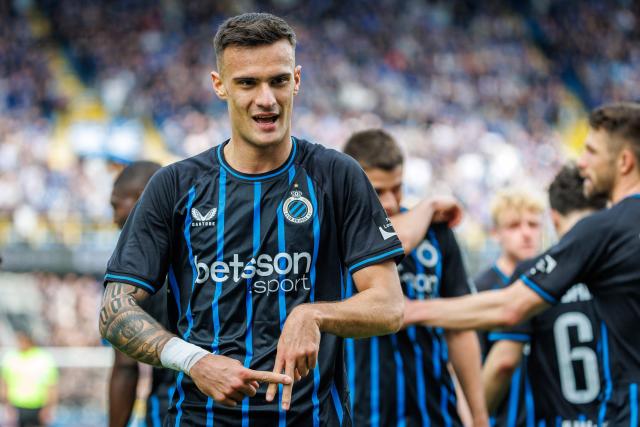 Club Brugge's Serbian midfielder #25 Aleksandar Stankovic celebrates after scoring a goal during the Belgian "Pro League" champions' play-off (day 1 out of 10) football match between Club Brugge KV and RSC Anderlecht at the Jan Breydel Stadium in Bruges on April 6, 2026. (Photo by KURT DESPLENTER / Belga / AFP) / Belgium OUT