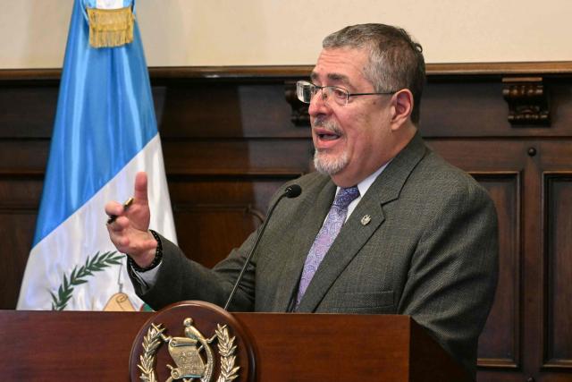 Guatemala's President Bernardo Arevalo speaks during a press conference at the Culture Palace in Guatemala City on April 6, 2026. (Photo by JOHAN ORDONEZ / AFP)