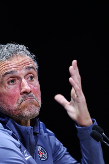Paris Saint-Germain's Spanish coach Luis Enrique addresses media representatives during a press conference at the Campus Paris Saint-Germain in Poissy, on the western outskirts of Paris on April 7, 2026, on the eve of the UEFA Champions League quarter-final first leg football match against Liverpool F.C. (Photo by FRANCK FIFE / AFP)
