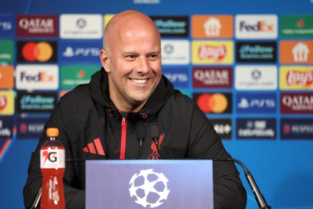Liverpool's Dutch coach Arne Slot  gives a press conference on the eve of the UEFA Champions League quarter-final first leg football match between Paris Saint-Germain (PSG) Liverpool FC in Paris  on April 7, 2026. (Photo by FRANCK FIFE / AFP)