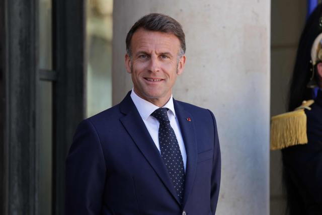 France’s President Emmanuel Macron waits for Botswana’s President Duma Boko (not visible) ahead of a meeting at the Йlysйe Presidential Palace in Paris on April 8, 2026. (Photo by Ludovic MARIN / AFP)