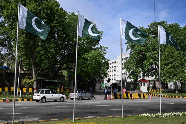 Security personnel inspect vehicles entering the Foreign Ministry office in Islamabad on April 9, 2026. Pakistan has been preparing for high-stakes talks involving US and Iranian representatives over the war in the Middle East, with the White House saying Vice President JD Vance will be leading a team to the negotiations in Islamabad "this weekend". (Photo by Aamir QURESHI / AFP)