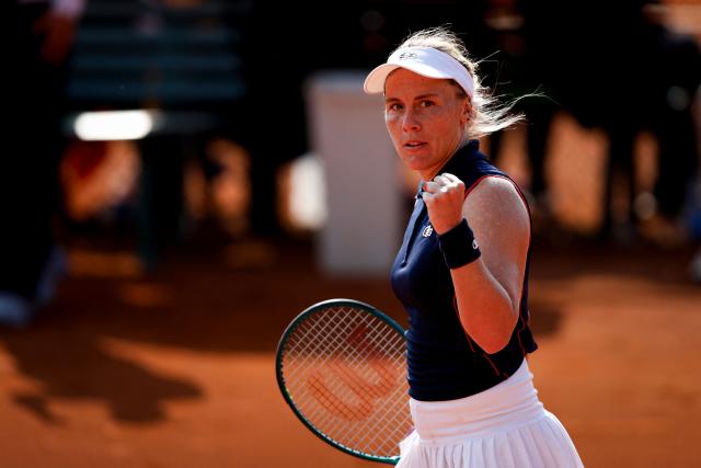 France's Leolia Jeanjean reacts in her women's singles match against Romania’s Elena Ruxandra Bertea during the Billie Jean King Cup play-offs between France and Romania, at Oeiras on the outskirts of Lisbon, on April 9, 2026. (Photo by FILIPE AMORIM / AFP)