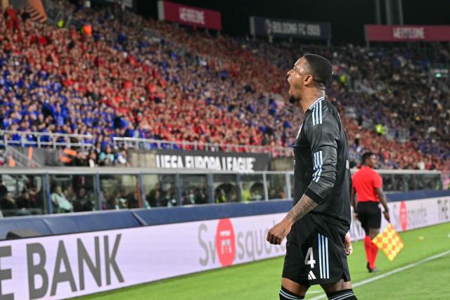 Aston Villa's English defender #04 Ezri Konsa celebrates scoring his team's first goal during the UEFA Europa League quarter final first leg football match between Bologna and Aston Villa at the Renato Dall'Ara stadium in Bologna on April 9, 2026. (Photo by Stefano RELLANDINI / AFP)