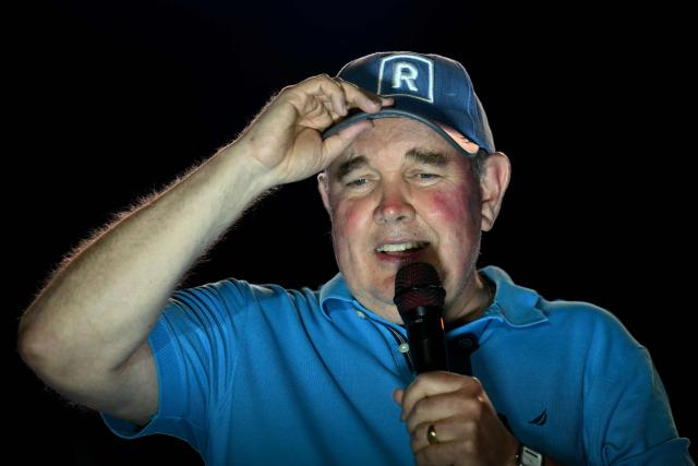 Peru's presidential candidate Rafael Lopez Aliaga, for the Renovacion Popular party, speaks to supporters during his closing campaign rally in Lima on April 9, 2026. Peru will hold presidential elections on April 12. (Photo by Luis ROBAYO / AFP)