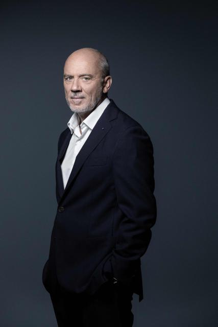 (FILES) Chief Executive and Chairman of the worldwide mobile phone network Orange Stephane Richard poses during a photo session in Paris on September 7, 2020. Stephane Richard, former CEO of the telecommunications group Orange, is set to become president of Olympique de Marseille, AFP learned on April 10, 2026 from a source familiar with the discussions, confirming a report in the regional daily La Provence. (Photo by JOEL SAGET / AFP)