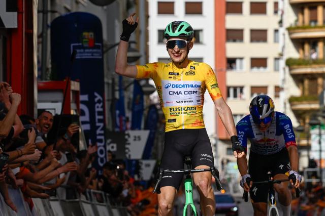 Team Decathlon CMA CGM's French rider Paul Seixas celebrates winning the fifth stage of the Basque Country's Itzulia cycling tour, a 176.2 km race starting and finishing in Eibar, on April 10, 2026. (Photo by ANDER GILLENEA / AFP)