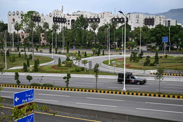 Police personnel patrol near the Serena Hotel, the expected venue for the US–Iran peace talks, at the Red Zone area in Islamabad on April 11, 2026. Iran and the United States were scheduled to hold peace talks in Pakistan on April 11 with the foes appearing to be far apart on key demands and expressing mutual mistrust. (Photo by Aamir QURESHI / AFP)