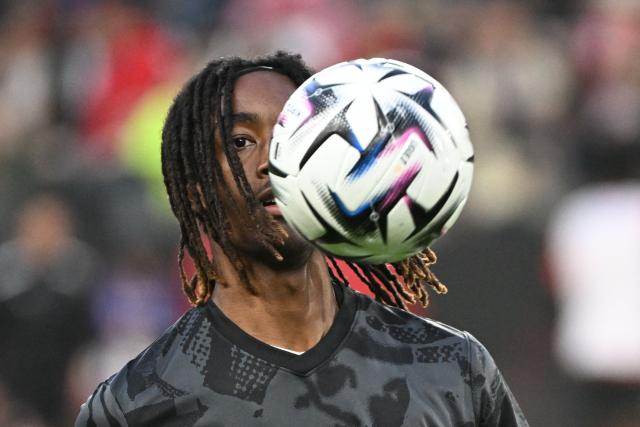 Angers' French midfielder #46 Bane Diatta warms up ahead of the French L1 football match between Stade Rennais FC and SCO Angers at the Roazhon Park stadium in Rennes, western France, on April 11, 2026. (Photo by Sebastien Salom-Gomis / AFP)