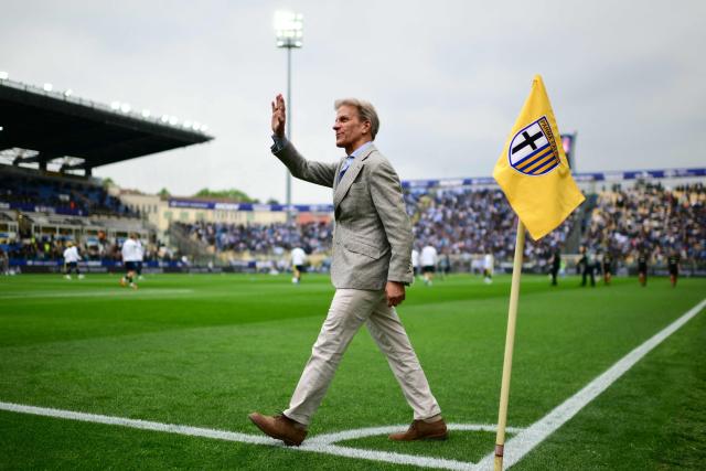 Parma’s president Kyle Krause waves prior to the Italian Serie A football match between Parma Calcio 1913 and SSC Napoli at the Ennio Tardini Stadium in Parma on April 12, 2026. (Photo by MARCO BERTORELLO / AFP)