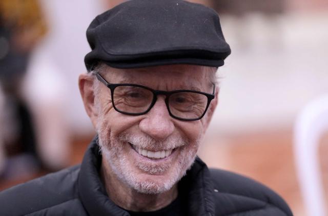 Peru's presidential candidate Ricardo Belmont, for the Civico Obras party, smiles as he speaks to the media at his party's headquarters in Lima on April 12, 2026. Right-wing candidate Keiko Fujimori led exit polls following Peru's troubled presidential election on April 12, 2026, but failed to avoid a runoff after a tight vote marred by irregularities and a police raid on the country's election authority. (Photo by Connie FRANCE / AFP)