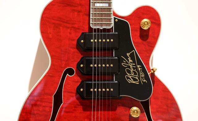 B.B. King's Gibson ES-5 semi-acoustic electric guitar — played and autographed by B.B. King, ca. 1997 - is displayed during a media preview at Sotheby’s Rock & Pop auction, dedicated to objects and moments that have shaped classic rock and contemporary pop. (Photo by TIMOTHY A. CLARY / AFP)
