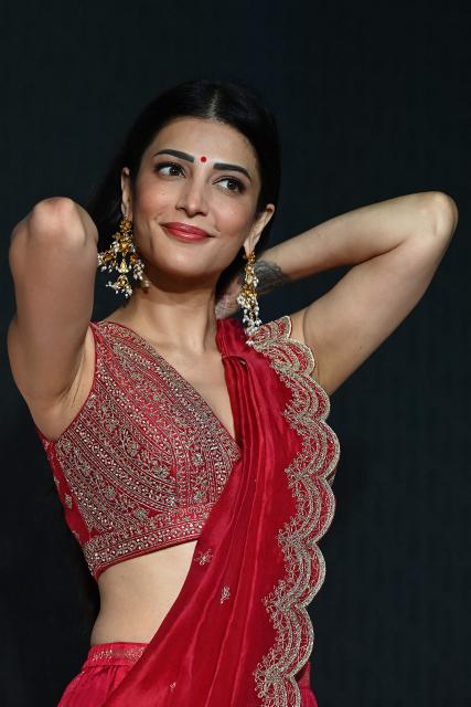 Indian actress Shruti Haasan attends the Indian National Cine Academy Awards in Mumbai on April 16, 2026. (Photo by SUJIT JAISWAL / AFP)