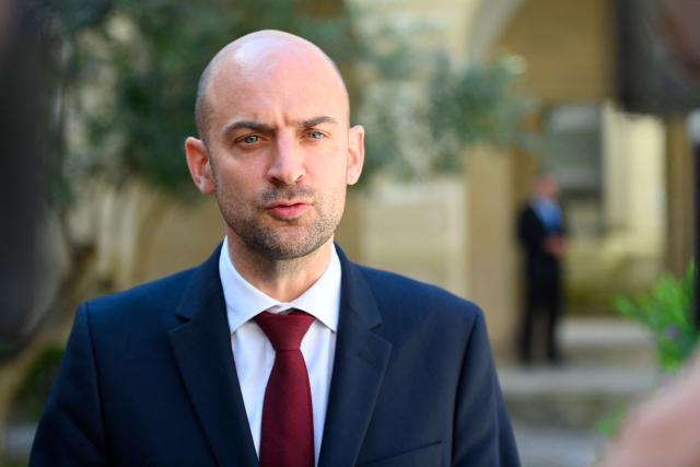 French Foreign Affairs Minister Jean-Noel Barrot speaks to journalists during his visit to the Faculty of Law and Political Science to meet with students in Montpellier, southern France, on April 17, 2026. (Photo by Sylvain THOMAS / AFP)