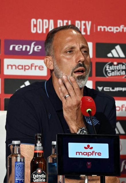 Real Sociedad's US coach Pellegrino Matarazzo gives a press conference on the eve of the Copa del Rey (King's Cup) final football match between Club Atletico de Madrid and Real Sociedad at La Cartuja stadium in Seville, on April 17, 2026. (Photo by Cristina Quicler / AFP)