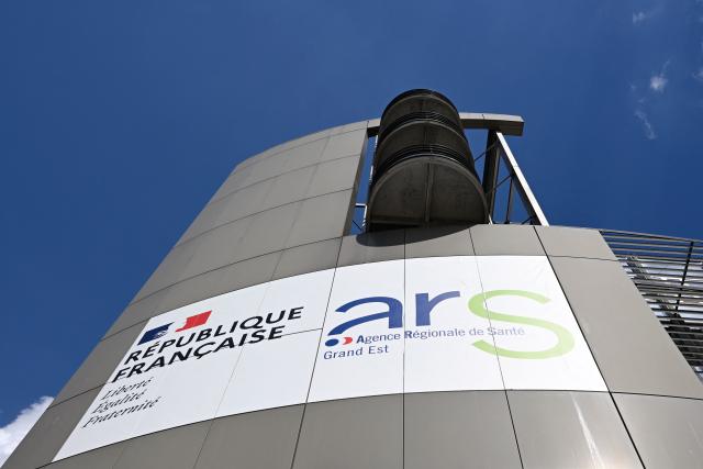 This photograph shows the logo of the Agence Régionale de Santé Grand-Est ARS (Grand-Est Regional Health Agency) in Nancy, northeastern France on April 17, 2026. (Photo by Jean-Christophe VERHAEGEN / AFP)