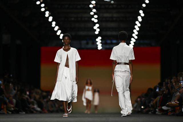 Models present creations by Angela Brito during Rio Fashion Week at Pier Maua in Rio de Janeiro, Brazil, on April 17, 2026. (Photo by Mauro PIMENTEL / AFP)