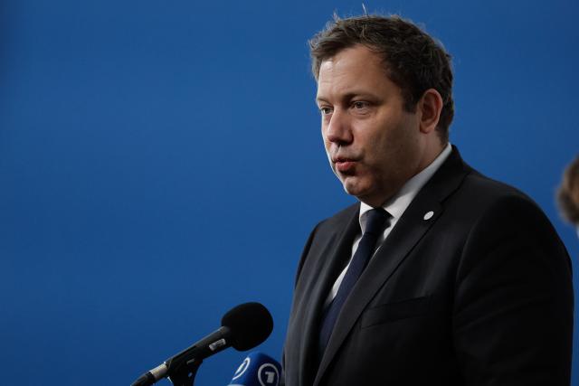 German Vice Chancellor and Finance Minister Lars Klingbeil speaks to reporters before a "Meeting in Defence of Democracy", a meeting of leftist leaders seeking to rally against the threat to democracy from the far right in Barcelona on April 18, 2026. The gathering comes as democratic institutions and values have faced growing threats around the globe from advancing authoritarian and far-right forces in the age of US President Donald Trump. Many of the participants will take part in the first edition of the so-called "Global Progressive Mobilisation" which will be held in the same venue. (Photo by Oscar DEL POZO / AFP)