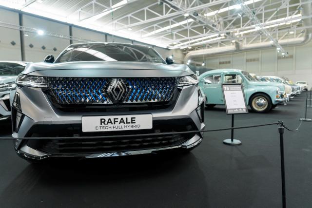 Renault cars are displayed at the Retro Auto Moto Valladolid Show during the celebration of Renault FASA's 75th anniversary in Valladolid, Spain on April 18, 2026. (Photo by CESAR MANSO / AFP)