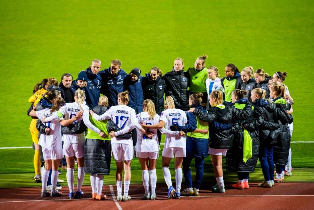 Finland's players and team gather after the Women's FIFA world cup league B, group B3, qualifier football match between Latvia and Finland at Daugava in Riga, Latvia, on April 18, 2026. (Photo by Gints Ivuskans / AFP)