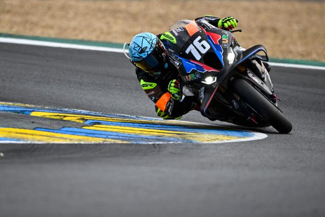 Autorace UBE Racing Team formula EWC Estonia rider #76 Hannes Soomer competes during the 49th Le Mans 24-hours endurance moto race on the Bugatti circuit in Le Mans, north-western France, on April 18, 2026. (Photo by JULIEN DE ROSA / AFP)