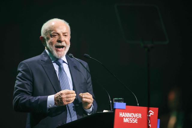 Brazilian President Luiz Inacio Lula da Silva delivers his speech during the opening gala of the Hanover industrial trade fair for mechanical and electrical engineering and digital industries, in Hanover, northern Germany on April 19, 2026. The fair opens its doors to the public on April 20 and will be running until April 24, 2026. (Photo by Ronny HARTMANN / AFP)