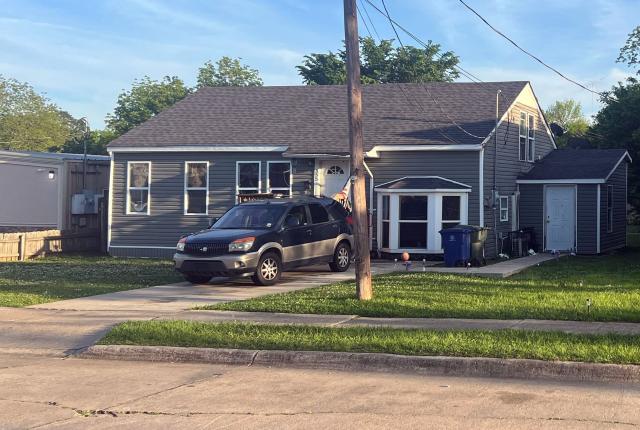 The house where a mass shooting took place is seen in Shreveport, Louisiana, on April 19, 2026. Eight children were killed in a shooting spree early April 19 in the southern US state of Louisiana, in what police said appears to have been an incident of domestic violence. The incident, which took place just after 6:00 am (1100 GMT) in the city of Shreveport, was the deadliest mass shooting in the US in more than two years, according to data from the Gun Violence Archive. (Photo by Gianrigo MARLETTA / AFP)