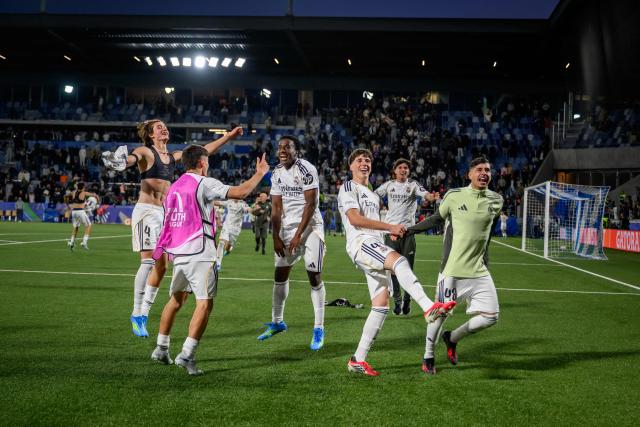 Real Madrid's player celebrates after winning the UEFA Youth League final football match between Club Brugge and Real Madrid at Stade de la Tuiliere in Lausanne, on April 20, 2026. (Photo by Fabrice COFFRINI / AFP)