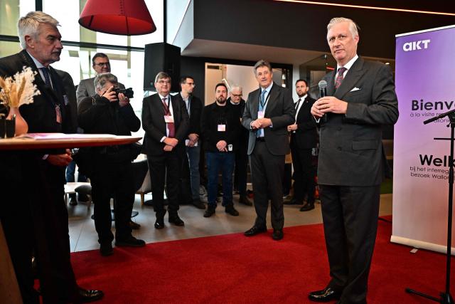 King Philippe of Belgium addresses the audience during a royal visit  organised by the Flemish and Walloon business networks VOKA and AKT with 40 business leaders from both regions at the Red Matins Hotel in Tubize on April 21, 2026. (Photo by DIRK WAEM / Belga / AFP) / Belgium OUT