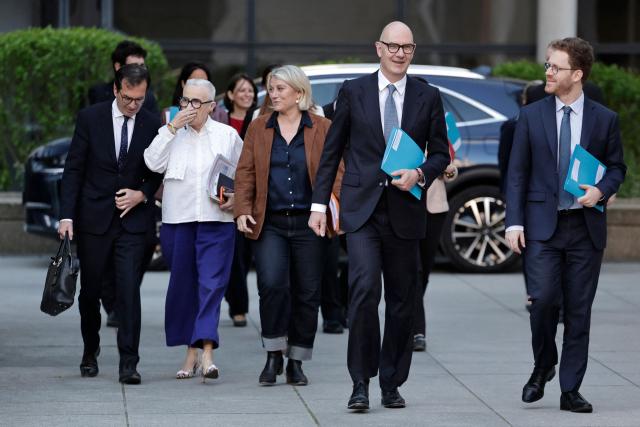 (From L) France's Labour Minister Jean-Pierre Farandou, France's Urbanity and Decentralisation Minister Francoise Gatel, France's Health Minister Stephanie Rist, France's Economy, Finances and Industry Minister Roland Lescure and France’s junior Minister for Public Accounts David Amiel arrive at the public finances alert committee at the Ministry of Economics and Finance in Paris on April 21, 2026. (Photo by STEPHANE DE SAKUTIN / AFP)