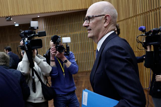 France's Economy, Finances and Industry Minister Roland Lescure arrives at the public finances alert committee at the Ministry of Economics and Finance in Paris on April 21, 2026. (Photo by STEPHANE DE SAKUTIN / AFP)