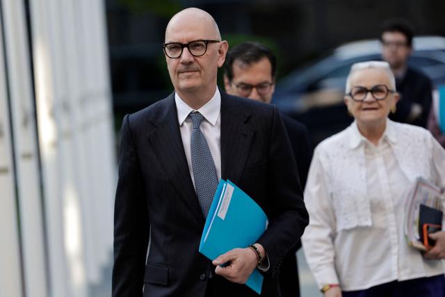 France's Economy, Finances and Industry Minister Roland Lescure arrives at the public finances alert committee at the Ministry of Economics and Finance in Paris on April 21, 2026. (Photo by STEPHANE DE SAKUTIN / AFP)