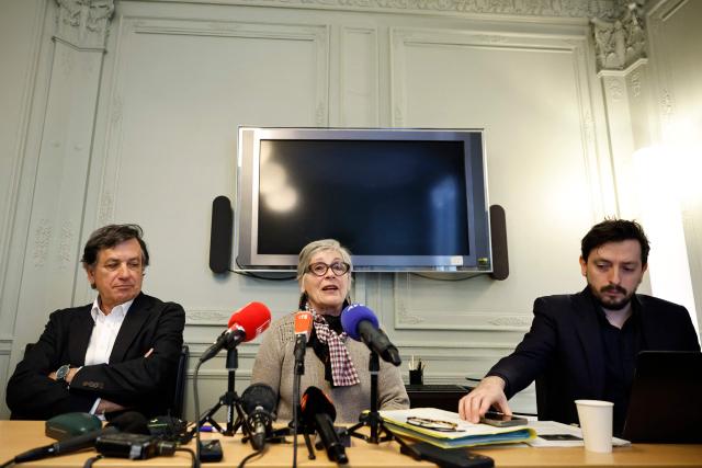 Fabienne Boulin-Burgeat (C) and her lawyers Didier Seban (L) and Antoine Sauvestre-Vinci (R) hold a press conference in Paris on April 21, 2026, four days after Versailles Public Prosecutor’s Office announced that it had requested the transfer of the judicial inquiry into the 1979 death of former minister Robert Boulin, Fabienne Boulin-Burgeat's father, to the cold cases unit of Nanterre. The body of Robert Boulin, aged 59, Minister of Labour in Raymond Barre’s government, was found in October 1979 in a pond in the Rambouillet Forest (Yvelines). Although investigators at the time concluded that he had committed suicide by drowning after taking barbiturates, his family disputes this account and believes he was murdered, as the minister had just come under scrutiny regarding the circumstances surrounding the purchase of a plot of land in Ramatuelle (Var). (Photo by SIMON WOHLFAHRT / AFP)