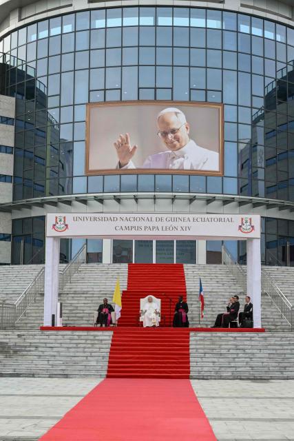 Pope Leo XIV (C) meets with the World of Culture at the Leon XIV Campus of the National University in Malabo on the ninth day of an 11-day apostolic journey to Africa, on April 21, 2026. (Photo by Alberto PIZZOLI / AFP)