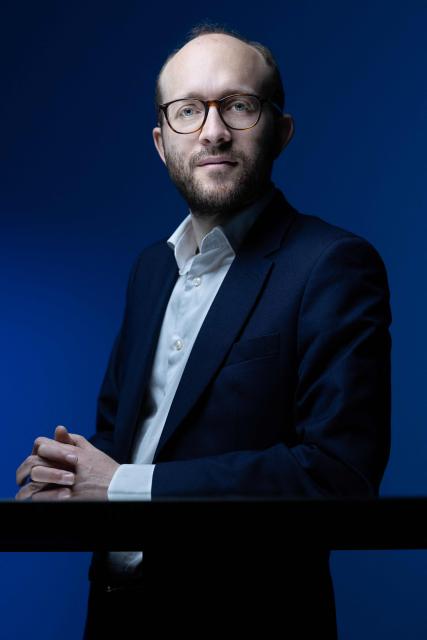 Horizons & Independants' MP Jeremie Patrier-Leitus poses during a photo session in Paris on April 21, 2026. (Photo by Joel Saget / AFP)