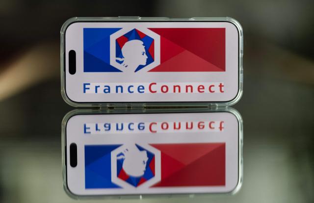 This photograph shows the logo of FranceConnect, France's online identification and authentication service run by the French government’s Interministerial Directorate for Digital Affairs, displayed on a telephone screen in Quimper, western France, on April 22, 2026. (Photo by Fred TANNEAU / AFP)