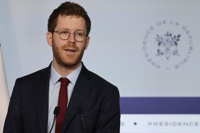 France’s junior Minister for Public Accounts David Amiel speaks during a press conference following the weekly cabinet meeting at the Elysee Presidential Palace in Paris on April 22, 2026. The weekly cabinet meeting was held in the central France city of Montluзon on April 22, 2026. (Photo by Ludovic MARIN / AFP)