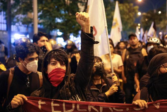 Students protest over transport fares in Lima on April 22, 2026. (Photo by Connie FRANCE / AFP)